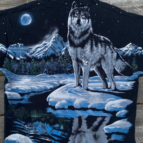 Vintage 1995 Liquid Blue T Shirt AOP Large John Connell Wolf Moon T Shirt AOP - Picture 8 of 10